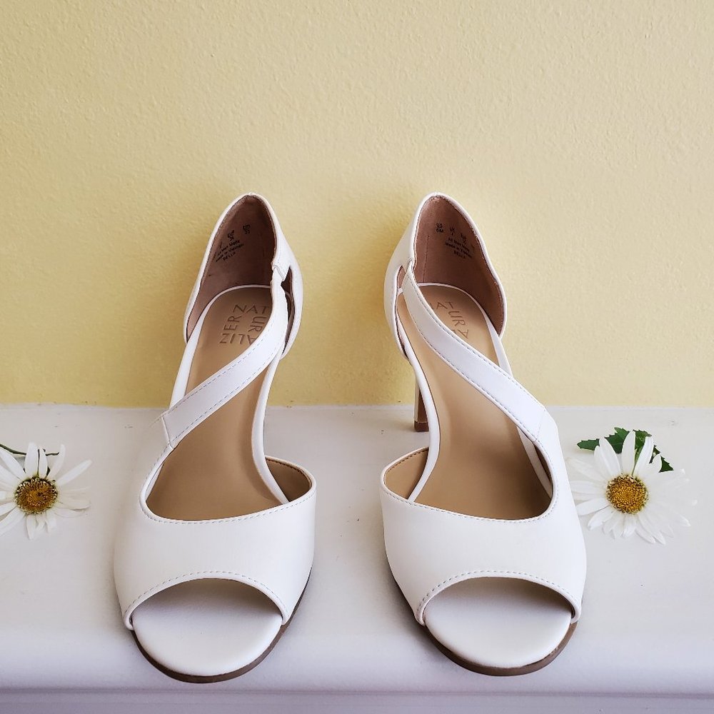 NATURALIZER SANDALS